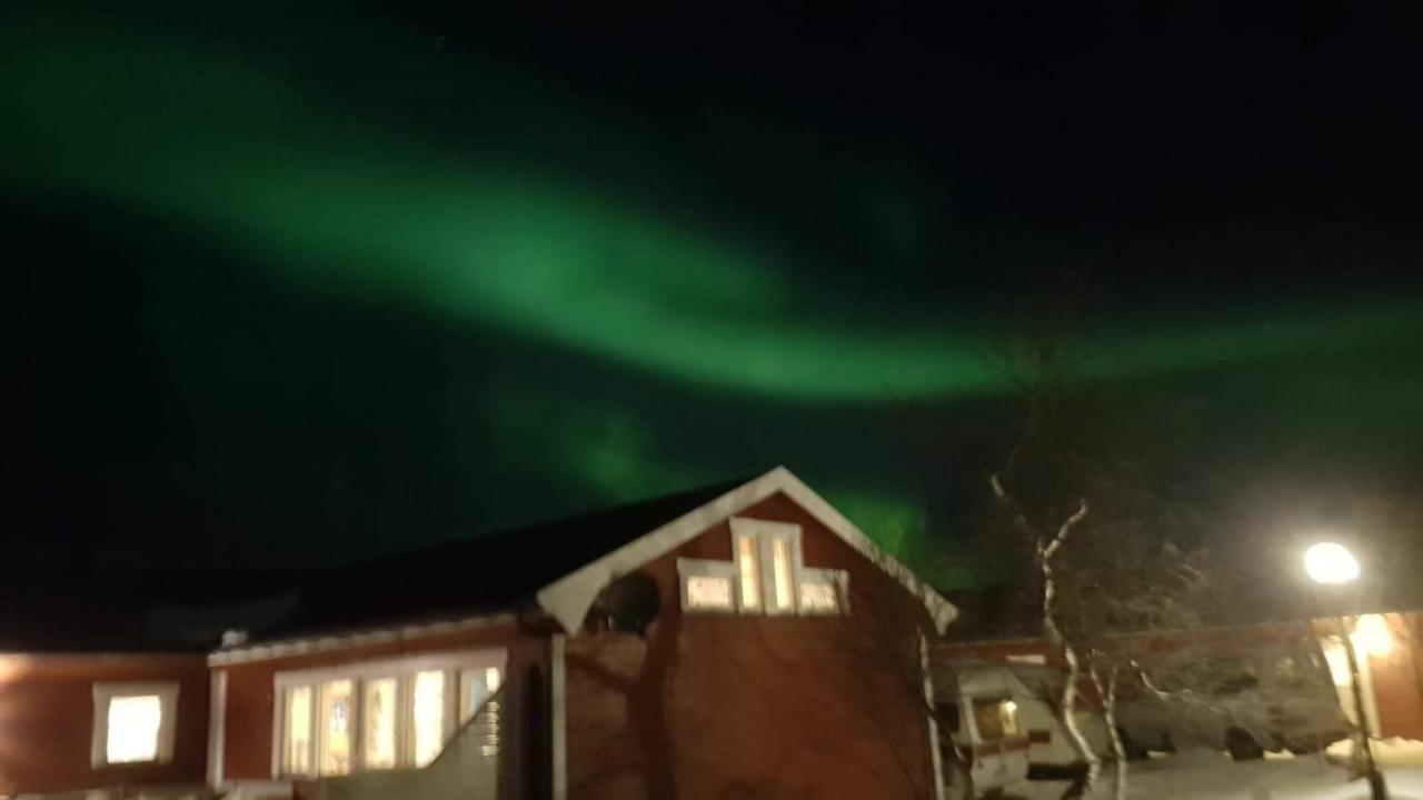 Fjordutsikten Motell & Camping As Lakselv Exterior foto